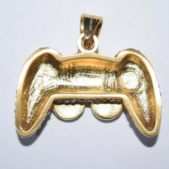 Game Controller Pendant for your Necklace. Gold Plated. Brand New. - Picture 2 of 3